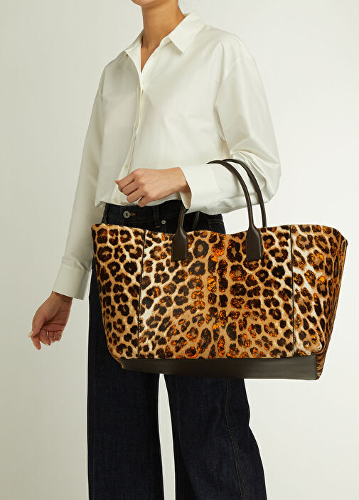 Bottega Veneta - Leopar Desenli Kadın Deri Alışveriş Çantası - Leopar