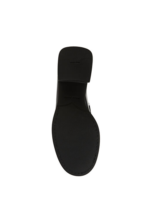 Siyah Bantlı Logo Detaylı Kadın Deri Makosen - Görsel 6