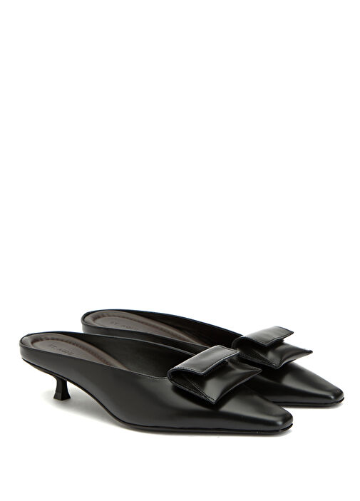 Petit Siyah Kadın Deri Terlik - Görsel 3
