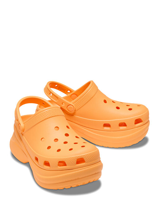 Crocs Classic Bae Clog Turuncu Kadın Terlik - Görsel 3