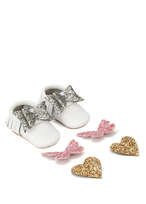Beyaz Aksesuar Detaylı Kız Bebek Deri Ayakkabı - Görsel 4