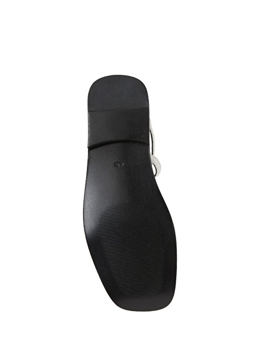 Taş Zincir Detaylı Kadın Deri Sandalet - Görsel 6