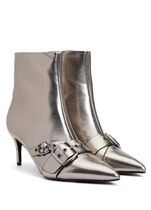Silver Kadın Bot - Görsel 3