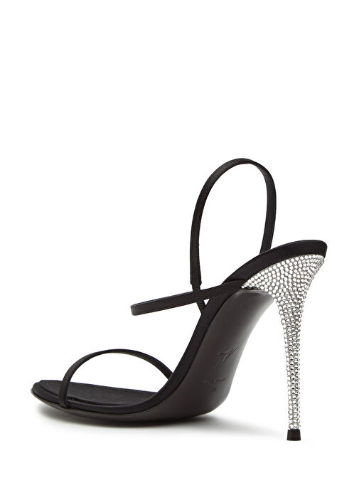 Intrigo Siyah Kadın Saten Sandalet - Görsel 3