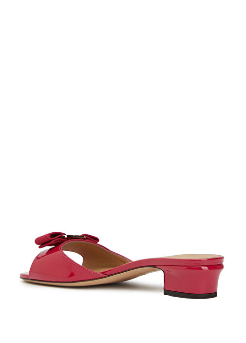 Ferragamo Ferragamo Vara Bow Fuşya Kadın Rugan Deri Terlik Beymen'de! Fuşya - 4. görsel