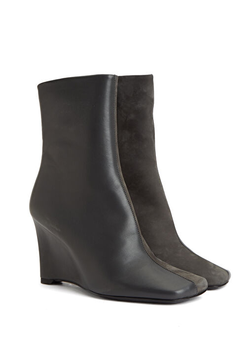 Ami Paris Kadın Bot - Görsel 3