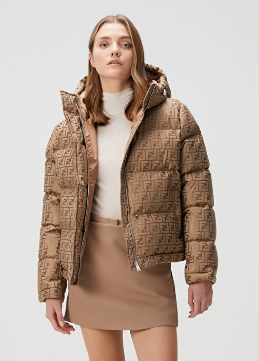 Fendi Bej Kadın FF Kahverengi Kapüşonlu Puff Mont 1552697 | Beymen