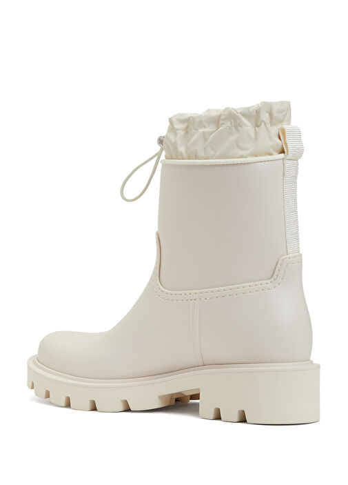 Beyaz Logo Detaylı Kadın Bot - Görsel 4