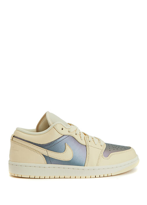 Air Jordan 1 Low Se Beyaz Kadın Deri Sneaker - Görsel 2