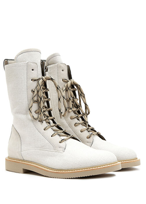 Gri Kadın Bot - Görsel 3