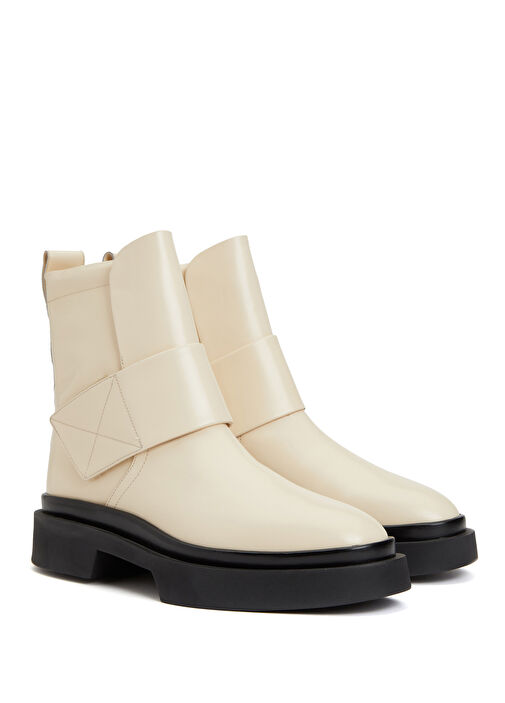 Kırık Beyaz Kadın Deri Bot - Görsel 9