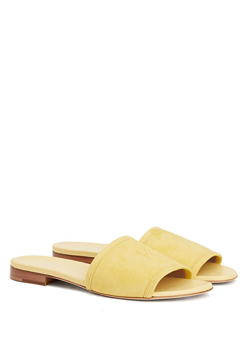 Sarı Logo Detaylı Kadın Deri Terlik - Görsel 3