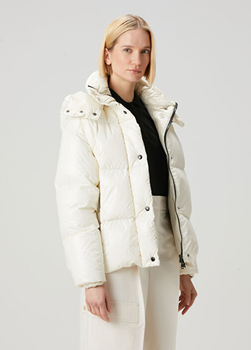 Moncler Beyaz Kadın Parana Beyaz Kapüşonlu Puffer Mont 1681864