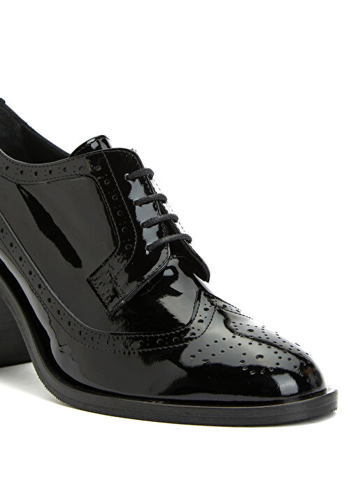 Siyah Kadın Metalik Rugan Ayakkabı - Görsel 7