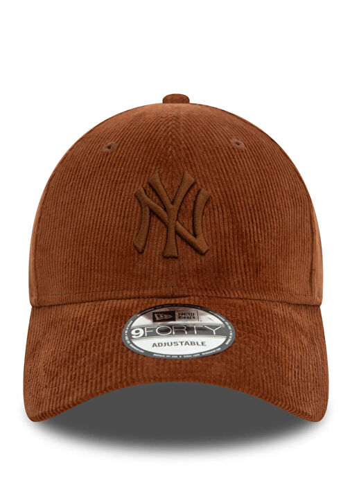 9Forty New York Yankees Brown Men's Corduroy Cap