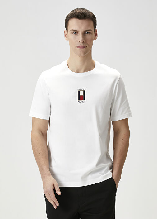 Tommy Hilfiger Beyaz Erkek Beyaz Logo Nak l T shirt 1584385 Beymen