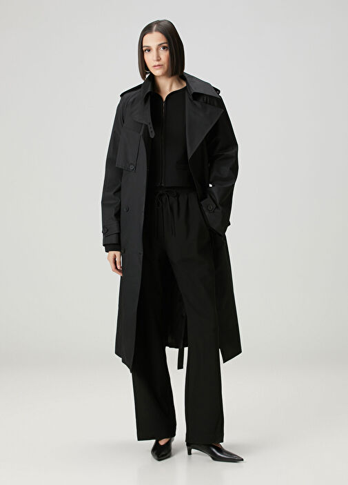 Siyah Kemer Detaylı Pardösü