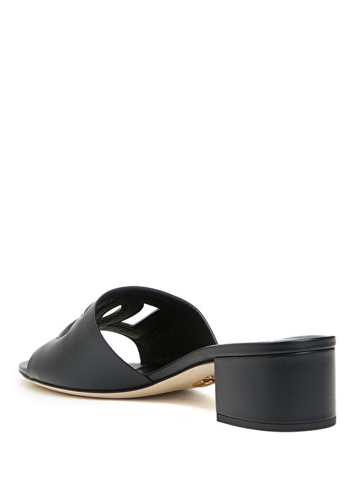 Siyah Logolu Topuklu Deri Terlik - Görsel 4