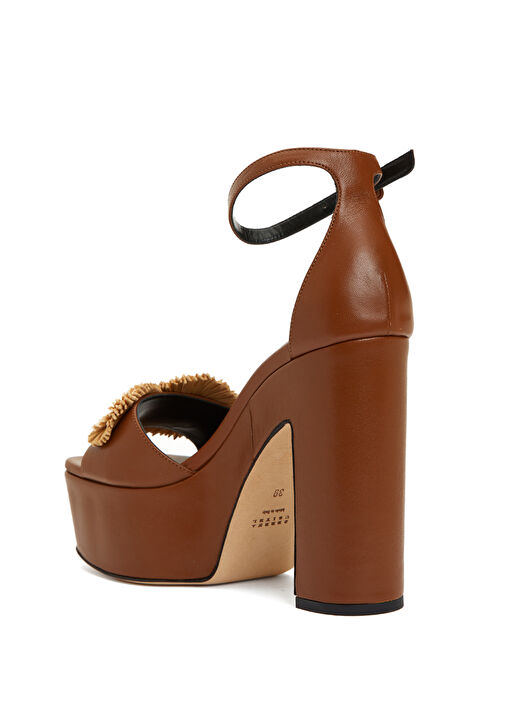 Taba Çiçek Detaylı Kadın Deri Sandalet - Görsel 4