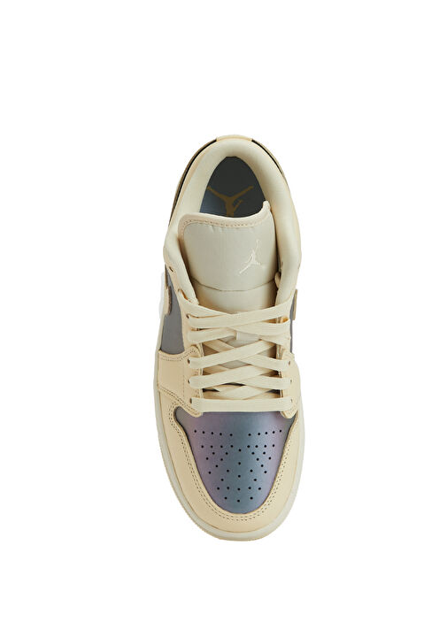 Air Jordan 1 Low Se Beyaz Kadın Deri Sneaker - Görsel 5