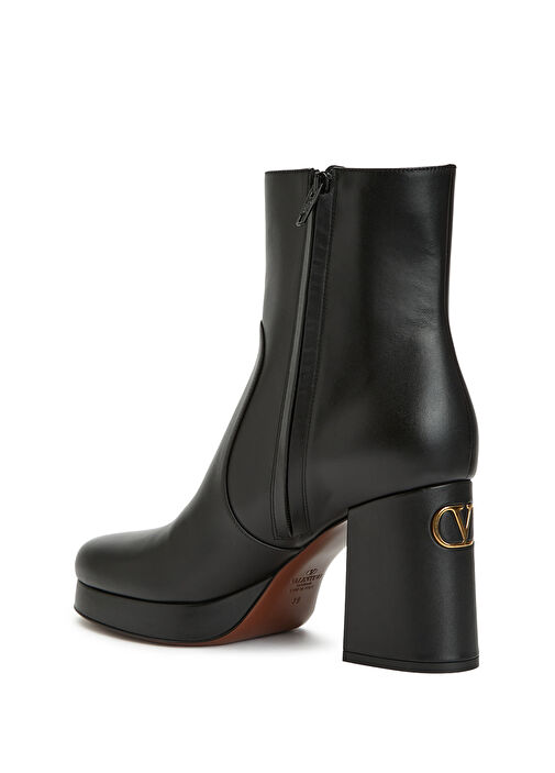 Siyah Kadın Bot - Görsel 4