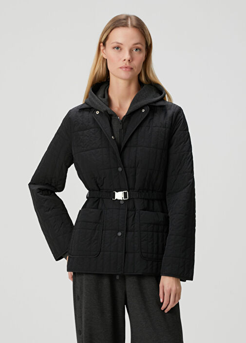 Siyah Kapitoneli Kısa Mont