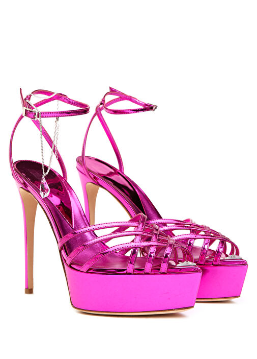 Fuşya Aksesuar Detaylı Kadın Sandalet - Görsel 3