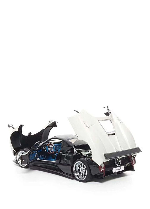 Almost Real - Almost Real 2005 Pagani Zonda F Bianco Fabriano 1:18