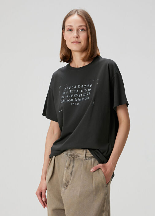 Maison Margiela Siyah Kadın Siyah Baskılı T-shirt 1746370 | Beymen