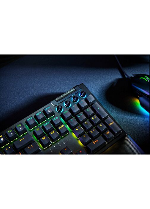 Razer - BlackWidow V4 Green Switch Kablolu Türkçe Q Gaming Klavye