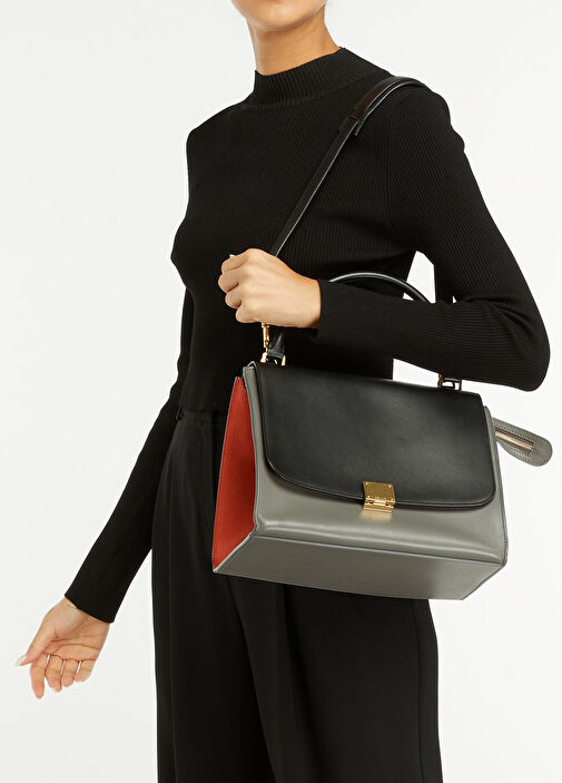 ◆CELINE TRAPEZE◆ムートン ◇CELINE TRAPEZE◇ムートン 【公式通販】