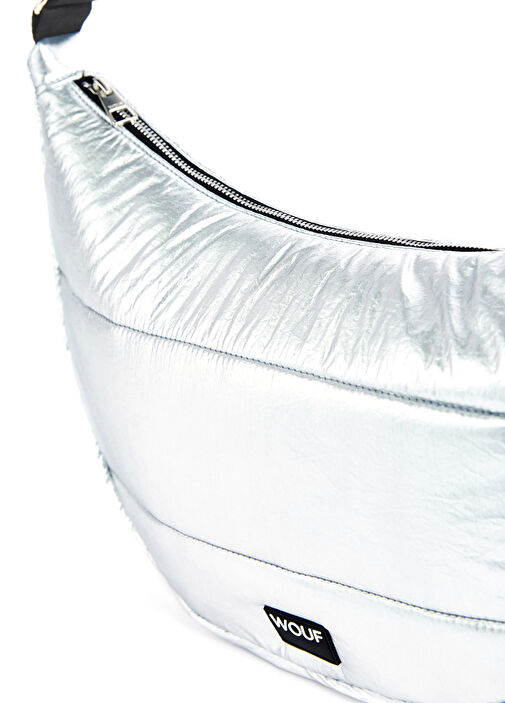 WOUF(ウッフ) グロッシー クロスボディバッグ シルバー Wouf - Silver Glossy Large Women's Bag