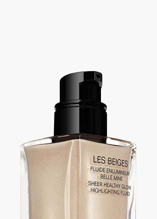CHANEL LES BEIGES Touche Éclat 限定版 CHANEL LES BEIGES Touche Éclat 限定版 CHANEL LES BEIGES Touche