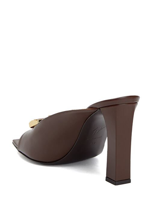 Kahverengi Kadın Deri Terlik - Görsel 4