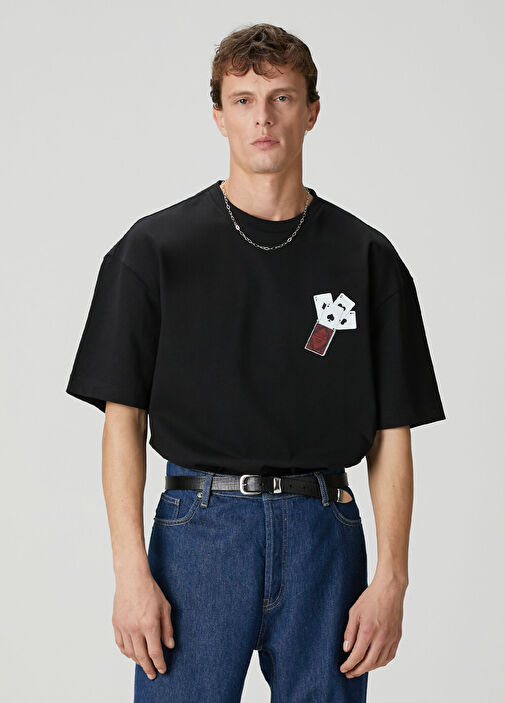 Siyah Kart Baskılı T-shirt