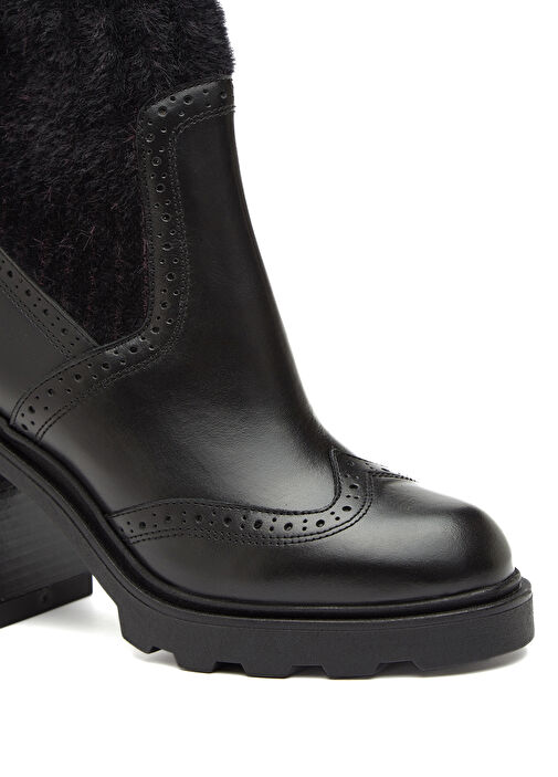 Siyah Triko Detaylı Kadın Deri Bot - Görsel 7