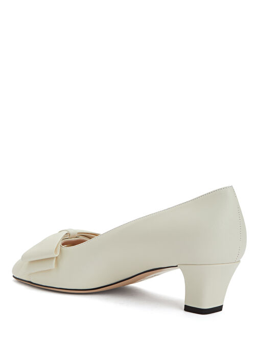 Ekru Fiyonk Detaylı Deri Topuklu Ayakkabı - Görsel 4