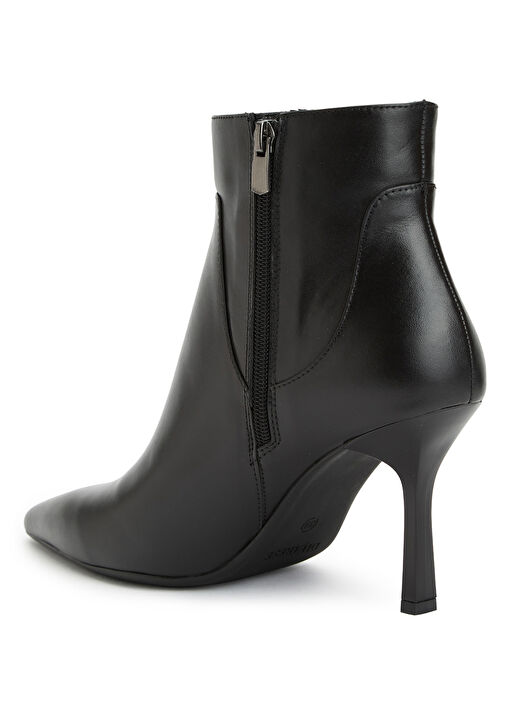 Siyah Kadın Bot - Görsel 4