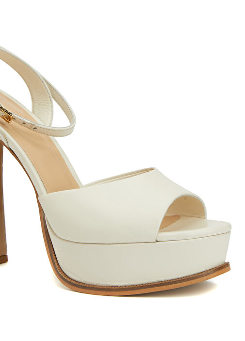 Kırık Beyaz Kadın Deri Sandalet - Görsel 7