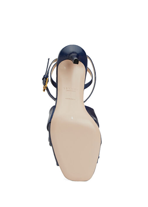 Lacivert Büzgü Detaylı Kadın Deri Sandalet - Görsel 6