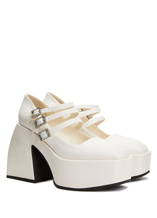 Beyaz Topuklu Ayakkabı - Görsel 3