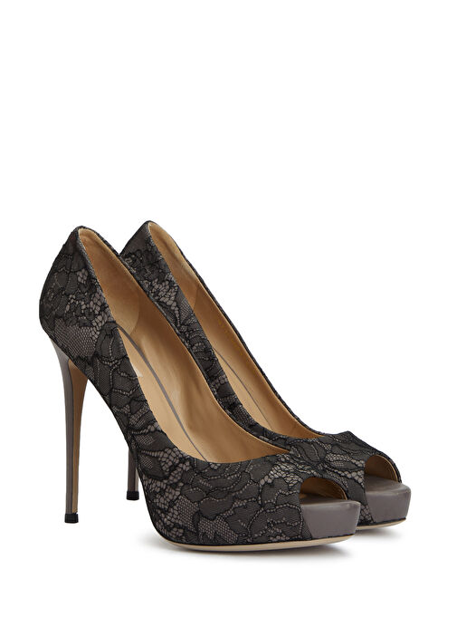 Beymen Reborn Beymen Reborn Bej Siyah Valentino Garavani Topuklu Ayakkabı Beymen'de! Bej Siyah - 3. görsel