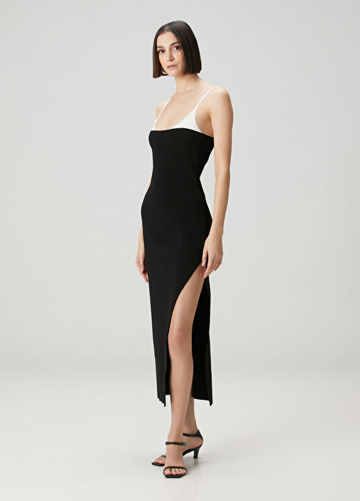 Siyah Kontrast Detaylı Midi Triko Elbise