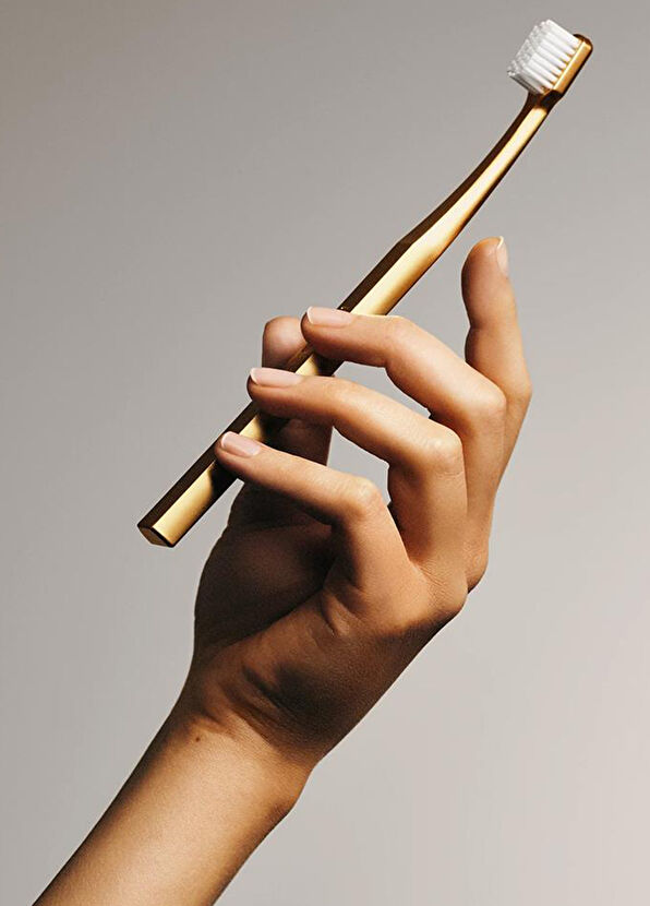 Aurezzi White Gold 24 Ayar Altın Kaplama Medium Orta Diş Fırçası - 4