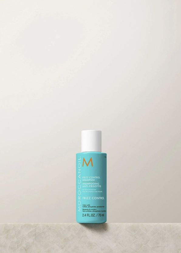 Moroccanoil Frizz Control Nourishing Anti-Frizz and Anti-Frizz Shampoo 70 ml - 2