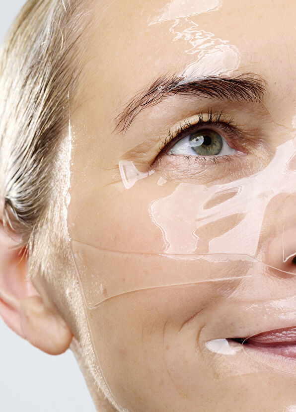 CurrentBody Skin Skin Hydrogel Moisturizing Skin Care Set - 2