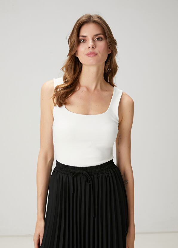 Beymen Club Off-White Square Neck Tank Top - 3