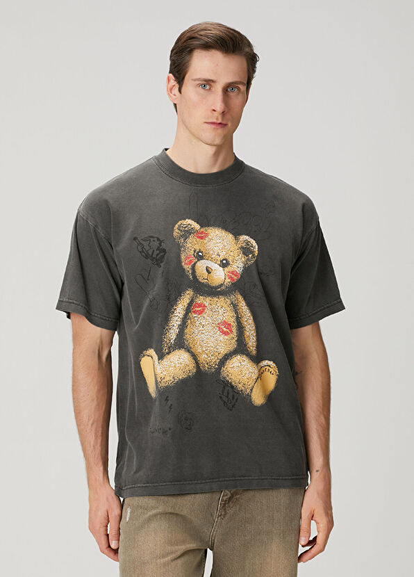 Domrebel Big Kiss Black Teddy Bear Printed T-Shirt - 1