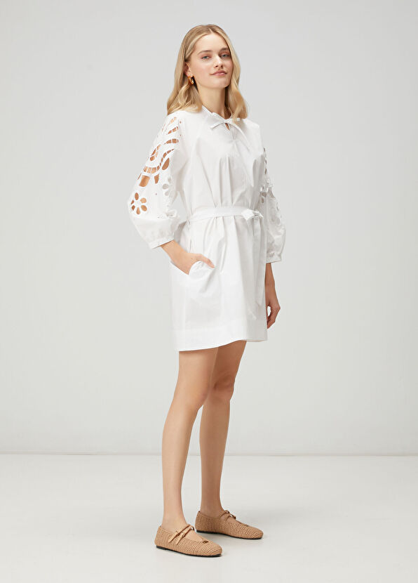 Beymen Club Kırık Beyaz Nakışlı Çan Kesim Mini Elbise - 4