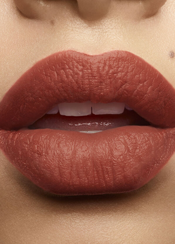 Yves Saint Laurent Rouge Pur Couture The Slim Velvet Radical 321 - 2